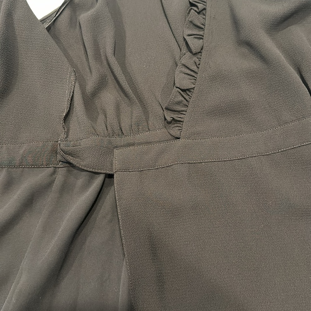 Cece Ruffle Wrap Dress - Picture 7 of 9